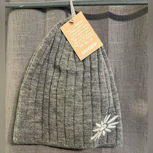 Skhoop Original Beanie NWT